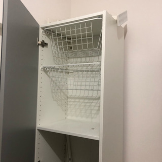 ★お取引中 IKEA おしゃれ 掃除用具入れ 【送料ご負担頂ければ郵送も可能】の画像