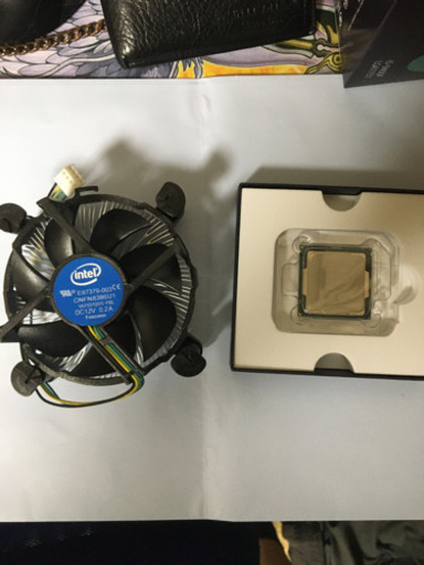 CPU i5 9400F (2.9 Ghz 6 core コア)