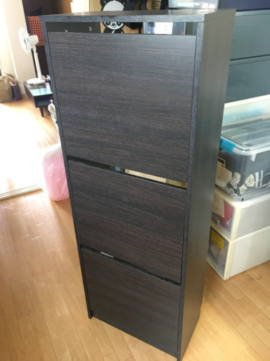 美品♪IKEAの三段シューズラック