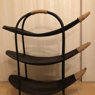 【交渉中】バリ風 インテリア 棚？と小物ケース、トレーセットの画像