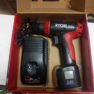 電動ドリルドライバー　RYOBI　BD-710＋ドライバヘッド＋ドリルビットの画像