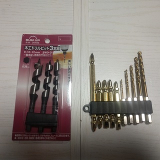 電動ドリルドライバー　RYOBI　BD-710＋ドライバヘッド＋ドリルビットの画像