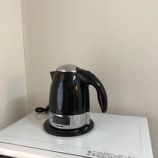 電気湯沸かし器
