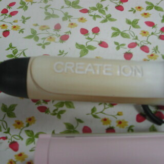 【お引取りありがとうございました】ヘアドライヤー、ヘアーアイロン約30ｍｍ、ウェーブアイロンの３セットの画像