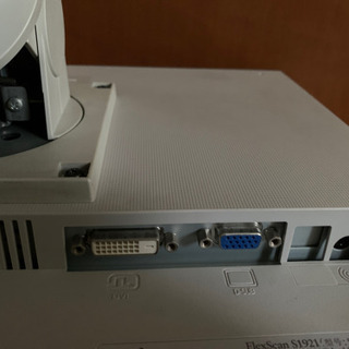 EIZO 19インチスクエアモニターの画像