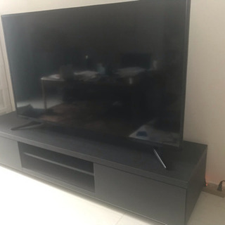50V型テレビ＋テレビ台 使用一年 単品のみも歓迎の画像