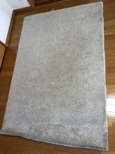 【値下げ】ラグマット（白）【買い替えの為お譲りします】