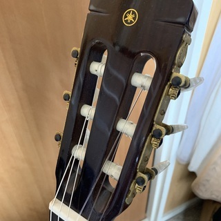 【値下げしました】YAMAHAヤマハ　アコースティックギター　C-200の画像