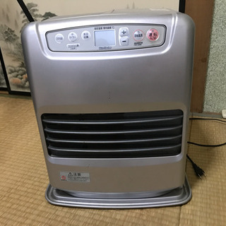 【受付終了】石油ファンヒーター（メーカー不明）凹みあり
