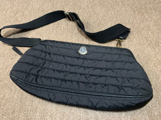 モンクレール Moncler ショルダーバッグ 中古品
