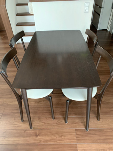 ダイニングテーブルセット(12月までです！)