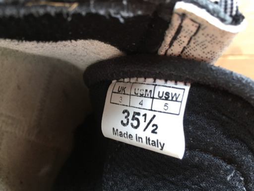 スポルティバ　クライミングシューズ　EUR 35 2/1
