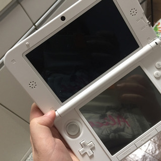 【値下】3DS LLとモンスターハンタークロスの画像