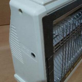 レトロ 電気ファンヒーターの画像