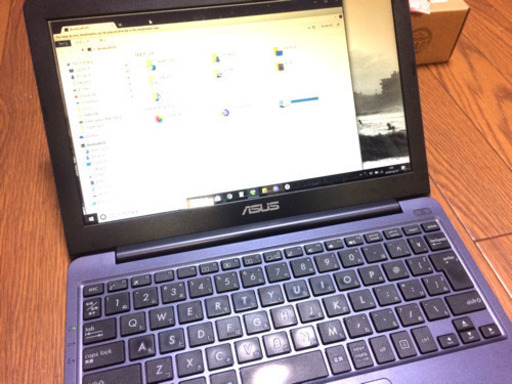 ★ASUS VivoBook E203NA-464G 64GB 4GBメモリ★win10 11.6インチ