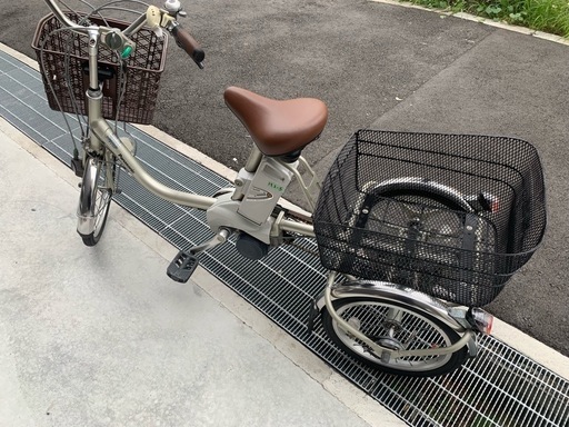 パナソニック　カロヤカライフ　三輪　新基準　13,2AH　アシスタワゴン　パスワゴン　神戸市　電動自転車　地域限定