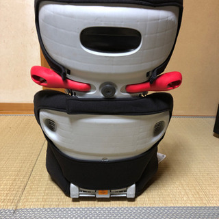 【中古】コンビ製ジュニアシート（ダークブラウン）の画像