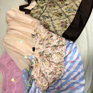 アンクルージュなどスカートセット