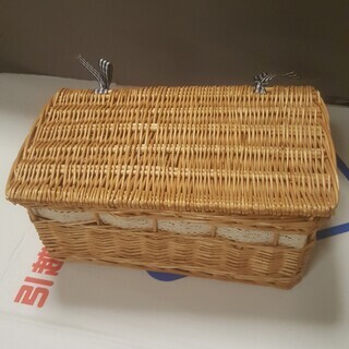 籐製　かご（小物入れ）