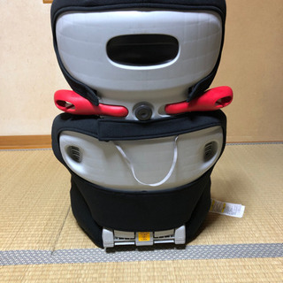 【中古】コンビ製ジュニアシート（ベージュ）の画像