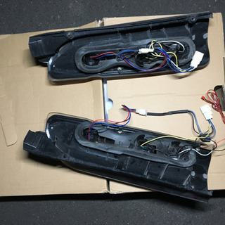 ハイエース 200系 社外LEDテールランプセットの画像