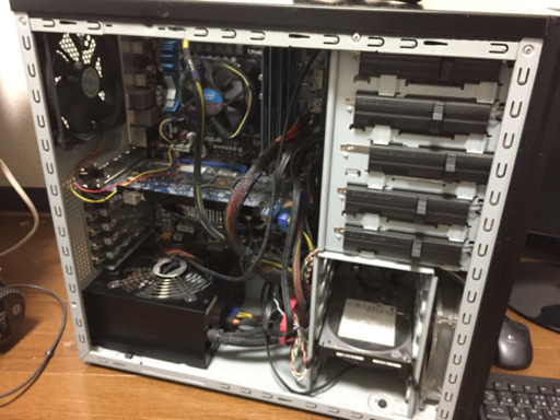 自作WindowsデスクトップPC メモリ16GB HDD1TB モニタ・マウス付