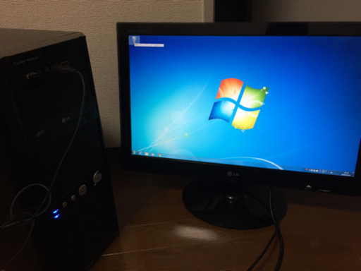 自作WindowsデスクトップPC メモリ16GB HDD1TB モニタ・マウス付