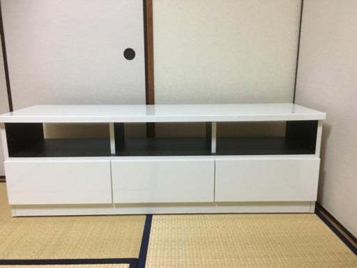 テレビ台