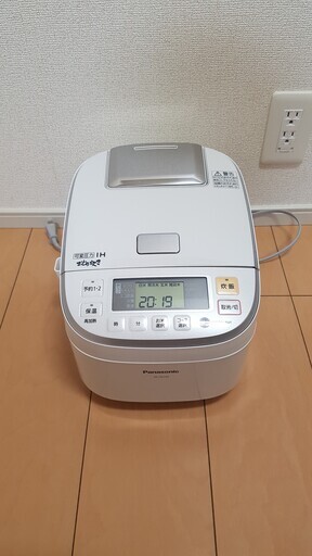 パナソニック 5.5合 炊飯器 圧力IH式 おどり炊き ホワイト SR-PB105-W