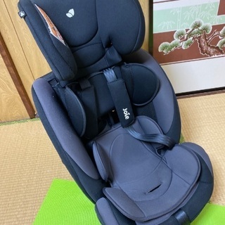 joieのチャイルドシートです。
