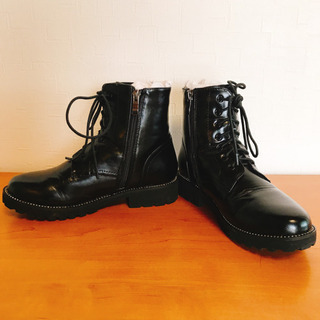 女性用ブーツの画像