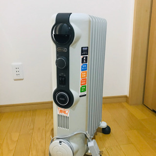 デロンギ　オイルヒーター HJ0812の画像