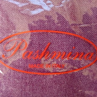 新品　イタリア製　パシュミナ　ストールの画像