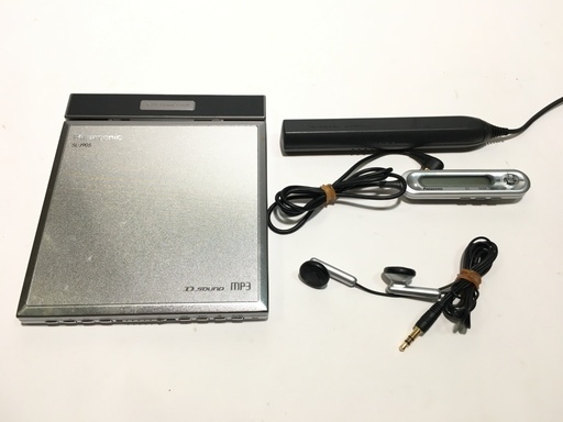 パナソニック　ポータブルCDプレーヤー　SL-J905　中古品4799