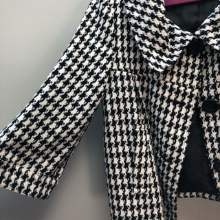 美品千鳥柄コートMの画像