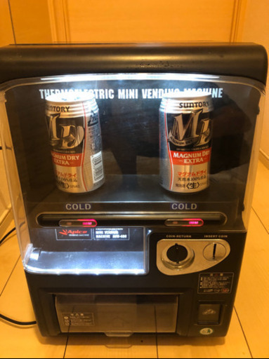 自販機型ミニ冷蔵庫