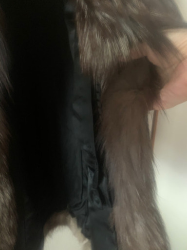 ?シルバーFOX?毛皮のコート　プロフ見てネ☆