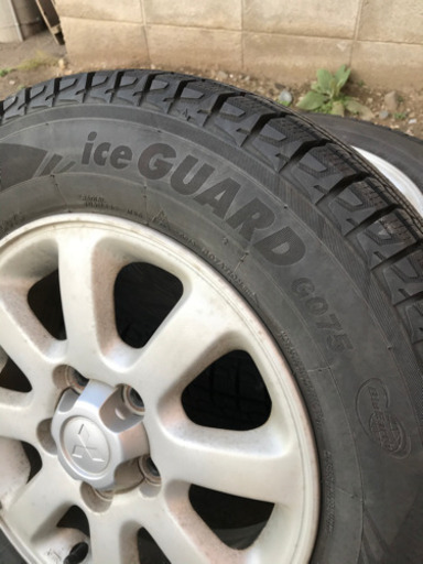 パジェロミニ　175/80R 15 スタッドレスタイヤ　