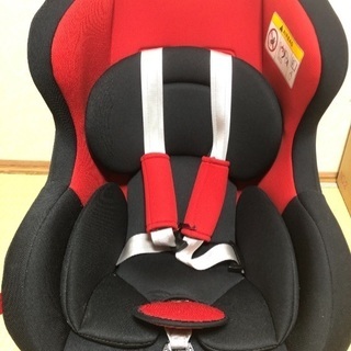 再値下げ(12/6)【✨美品✨】新生児〜4歳まで (18㌔)リー...