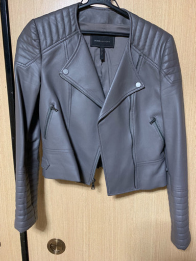 ライダース グレー BCBGMAXZRIA