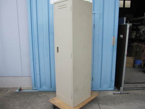 掃除用具入れ