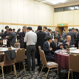 2ヶ月に1度の懇親会風景撮影カメラマン募集‼️の画像