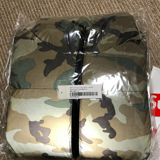 supreme  カモダウンジャケット値下げ！の画像
