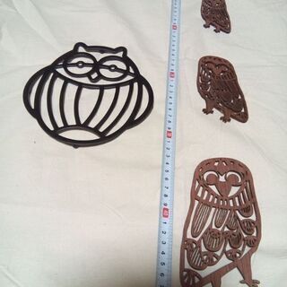 ふくろう 鉄製 鍋敷き ＆ 木製 モビール ＆ 首振り人形の画像
