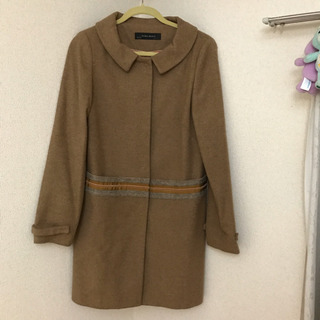 ZARA BASIC プリーツコート　ベージュの画像