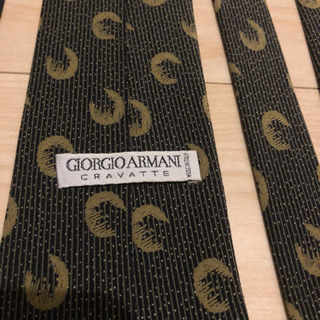 ジョルジオアルマーニネクタイ2本セット‼️