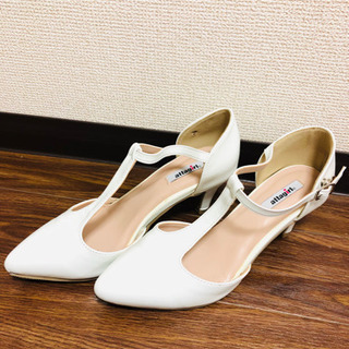 【美品】白 パンプス