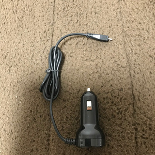 車用携帯充電器