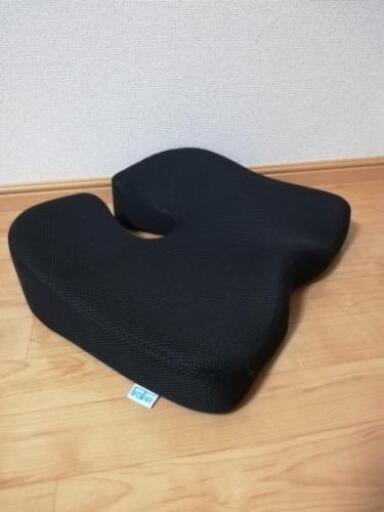 ☆IKSTAR 体圧分散 腰楽クッション☆