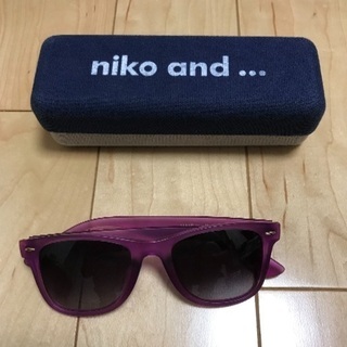 ニコアンド、サングラス